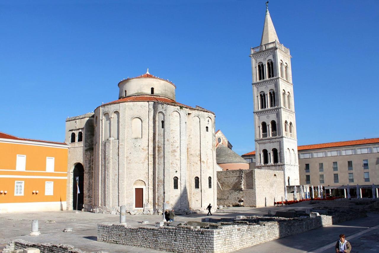 Family Friendly Apartments With A Swimming Pool Zadar - 18098 エクステリア 写真
