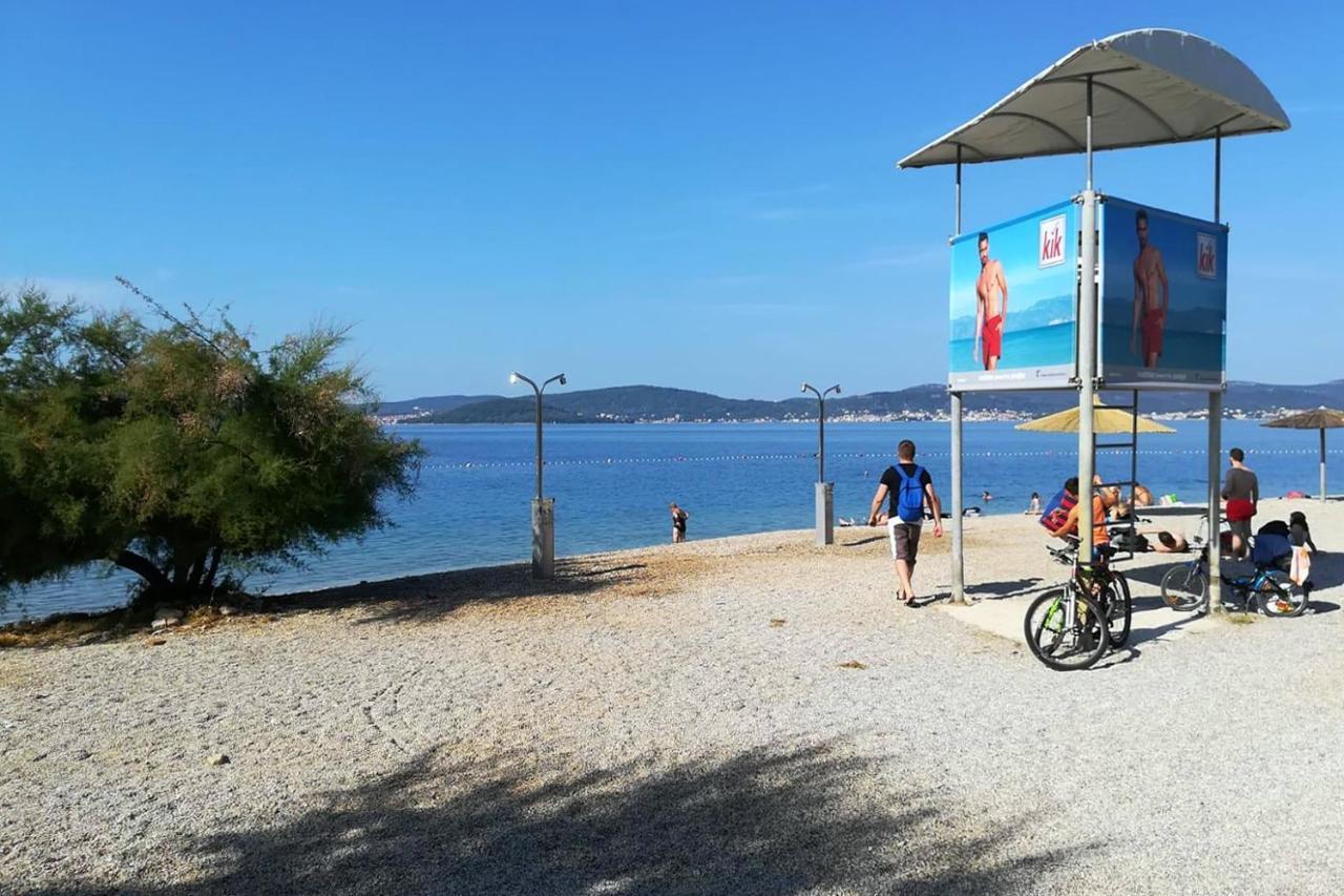 Family Friendly Apartments With A Swimming Pool Zadar - 18098 エクステリア 写真