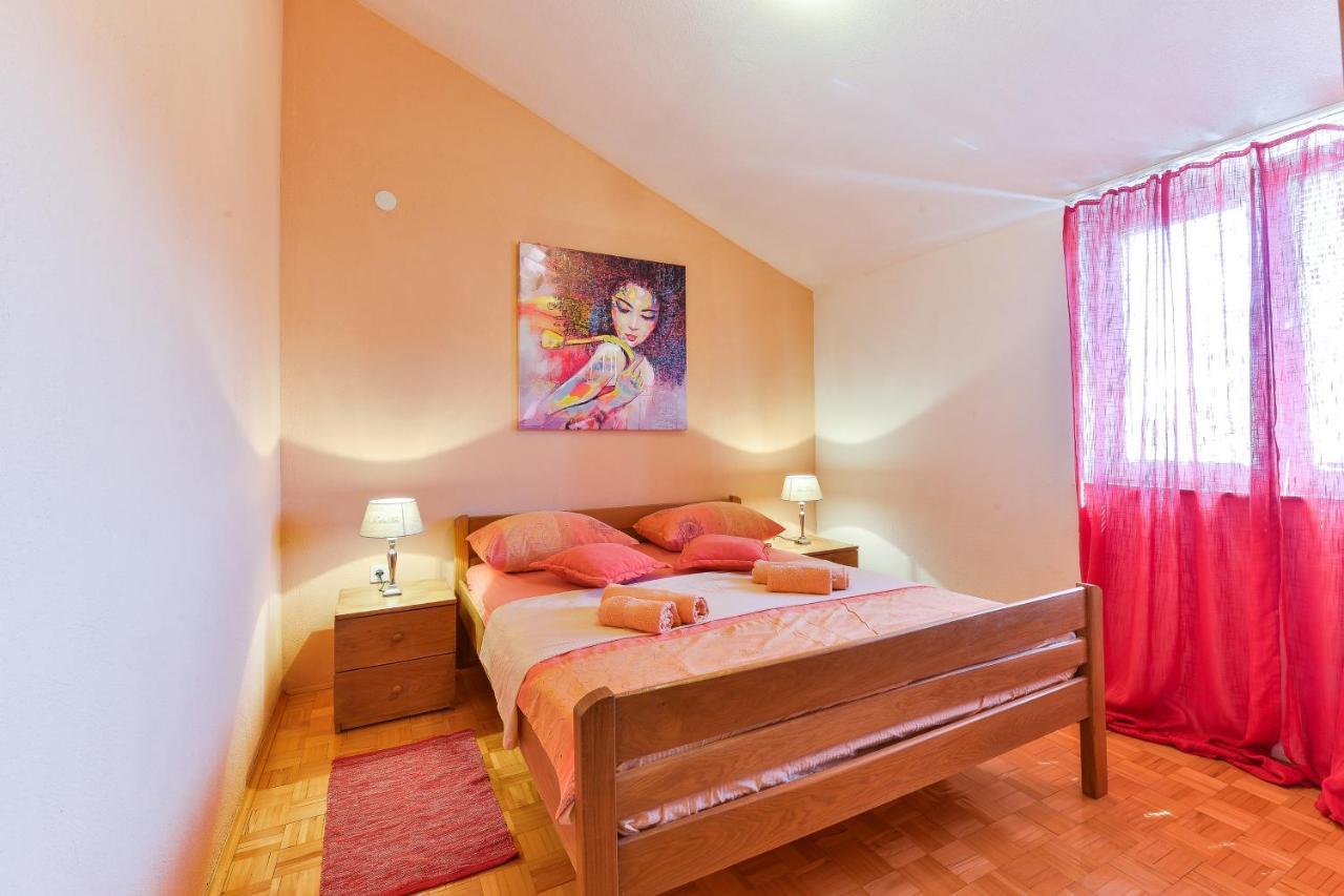 Family Friendly Apartments With A Swimming Pool Zadar - 18098 エクステリア 写真